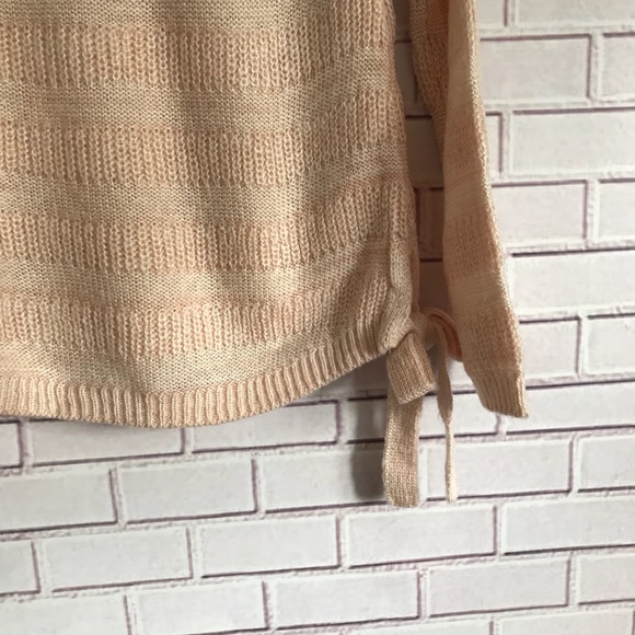 Copper Key | Knit Sweater - Picture 2 of 8
